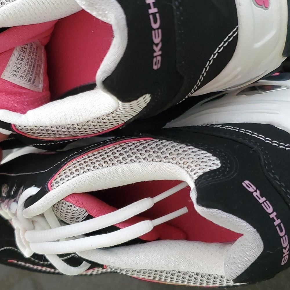 Skechers D'lites-Me Time Leather Sneakers View 6